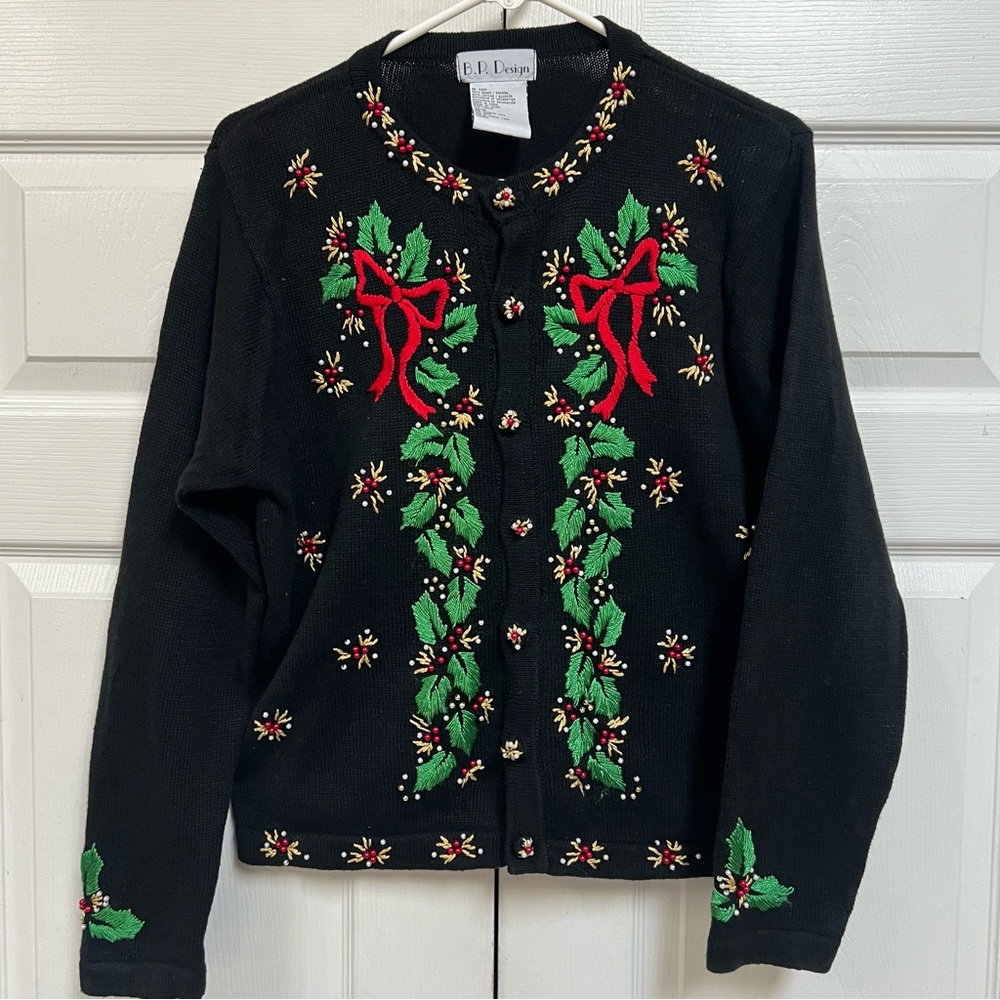 Christmas Sweater Embroidered Cardigan Size Medium Cotton Blend Black Red Green